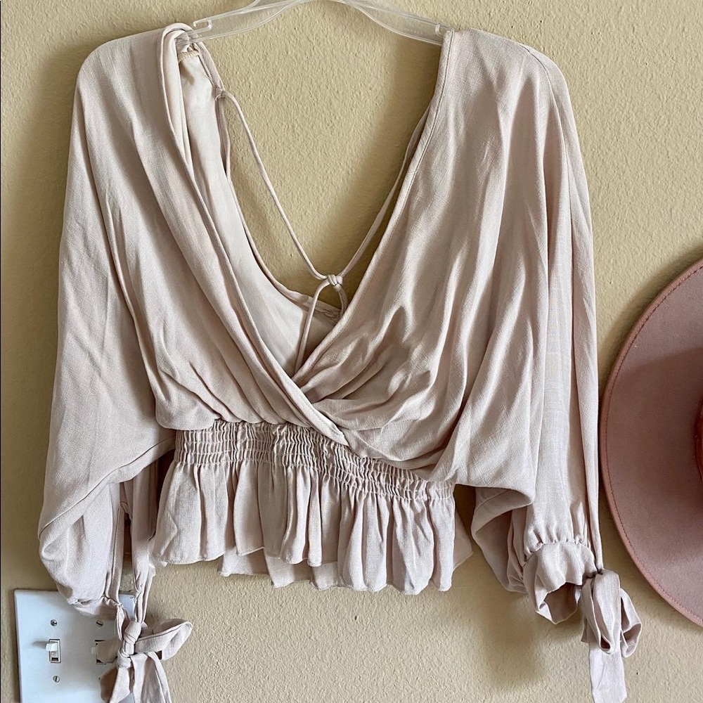 BNWT beige top
